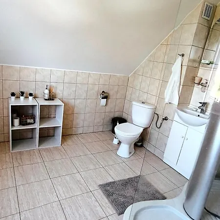 度假居 Odsapka-dom Nad Jeziorem *