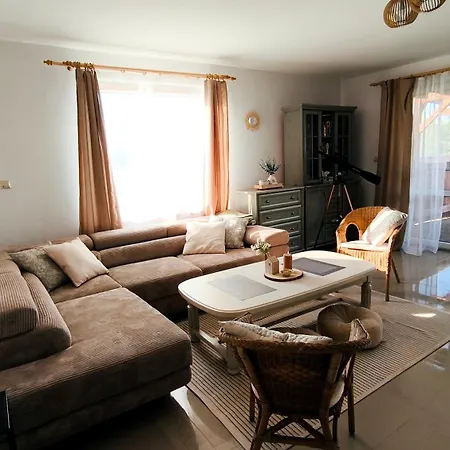 Odsapka-dom Nad Jeziorem *