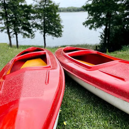 度假居 Odsapka-dom Nad Jeziorem *